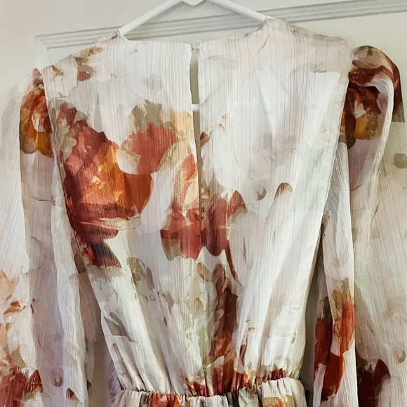 Express Rust and Ivory Floral Romper/ Mini Dress - Picture 2 of 3